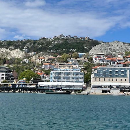 Lotos Hotel Μπαλτσίκ Εξωτερικό φωτογραφία