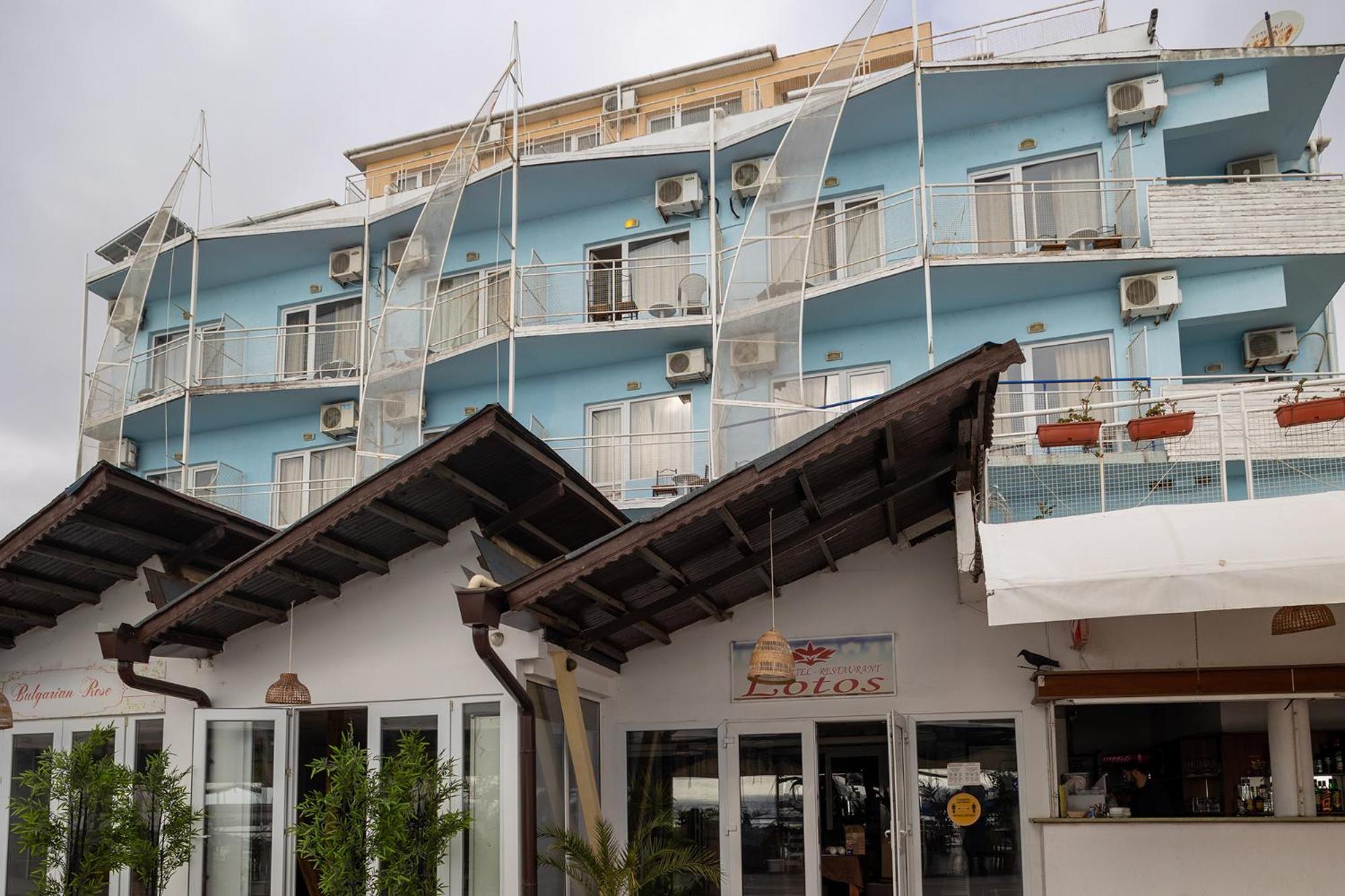 Lotos Hotel Μπαλτσίκ Εξωτερικό φωτογραφία