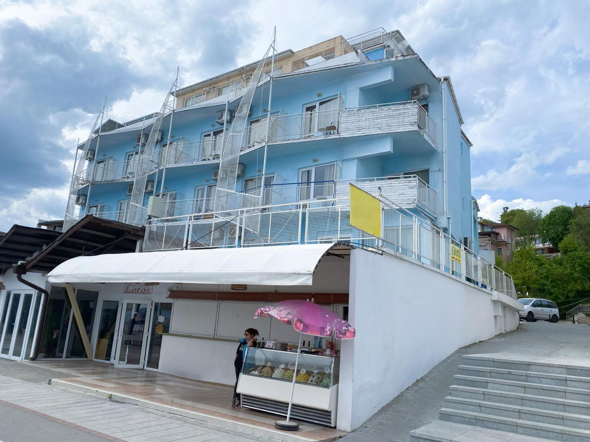 Lotos Hotel Μπαλτσίκ Εξωτερικό φωτογραφία